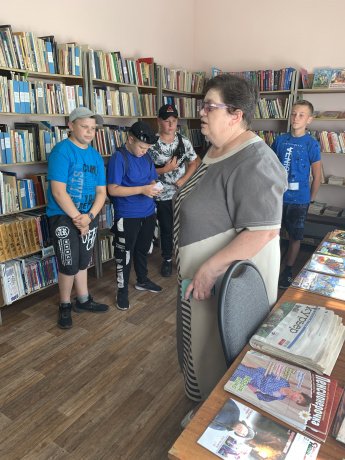  Час интересных сообщений «Святые подвижники на Руси».