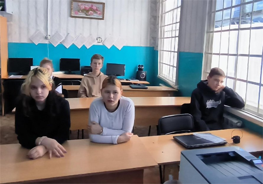 Урок мужества «Солдаты служат отчизне родной».