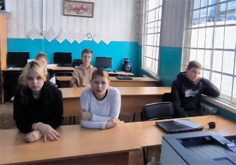 Урок мужества «Солдаты служат отчизне родной».