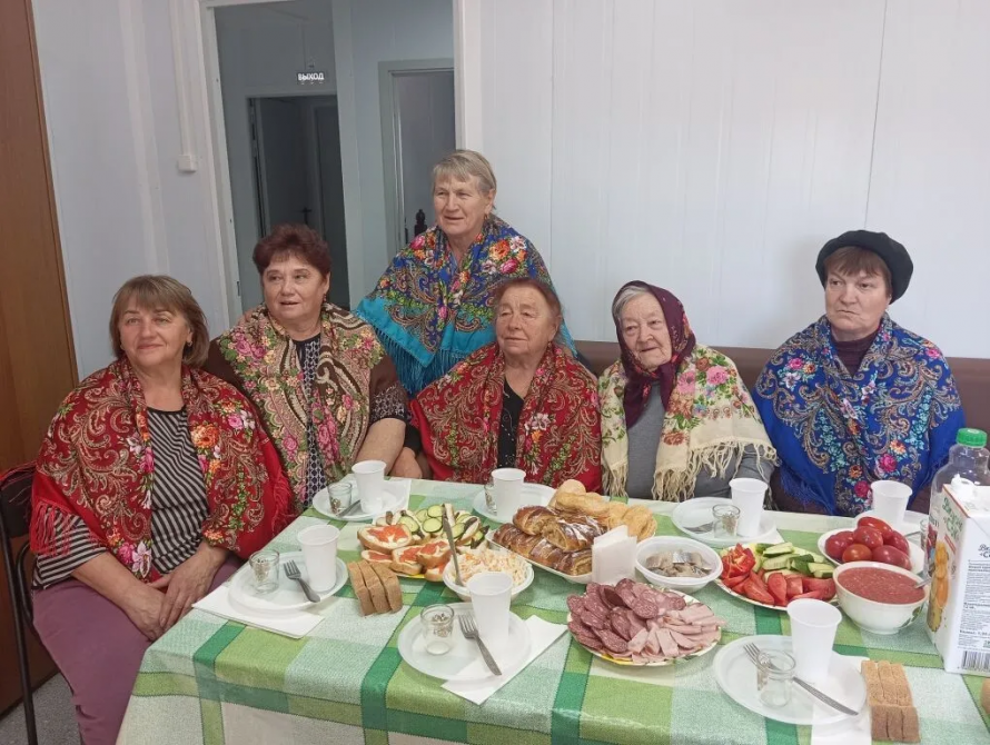 Посиделки «Возраст мудрости, тепла и доброты»