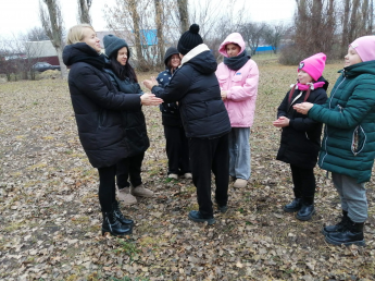 «Птицы — друзья».   